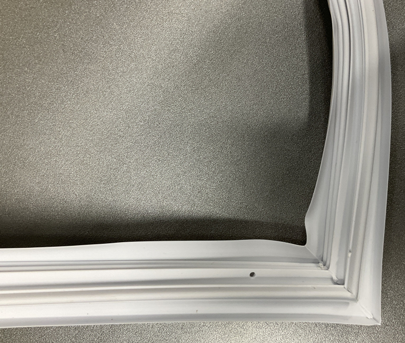 Guarnizione Originale Porta Frigo Hotpoint 355x957 Mm Destra – Ricambio C00265575